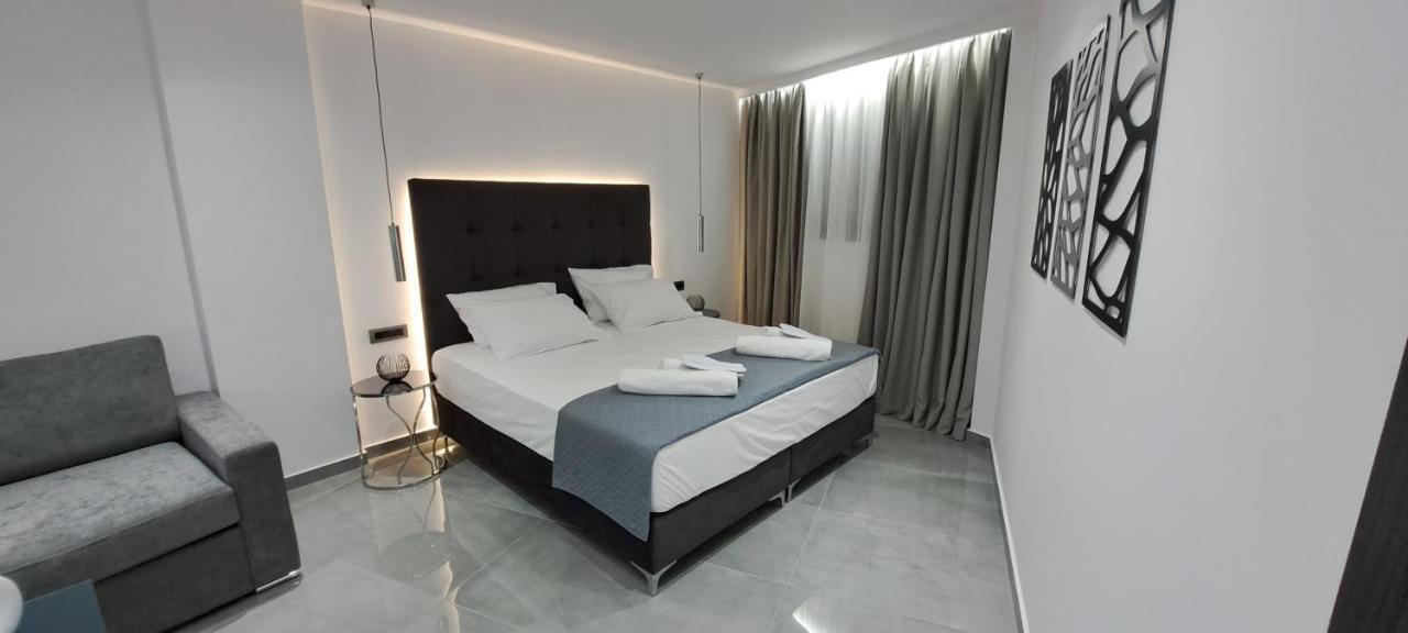 Km Luxury Apart Downtown Heraklion  Exterior photo