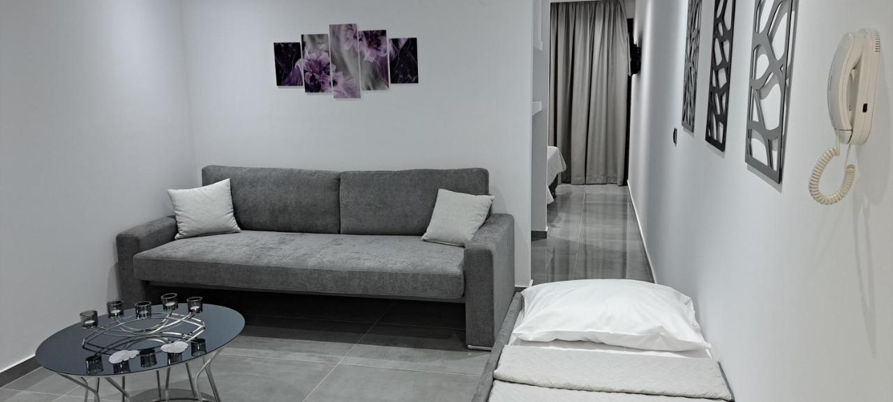 Km Luxury Apart Downtown Heraklion  Exterior photo