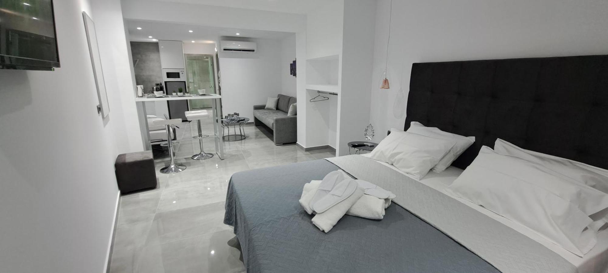 Km Luxury Apart Downtown Heraklion  Exterior photo
