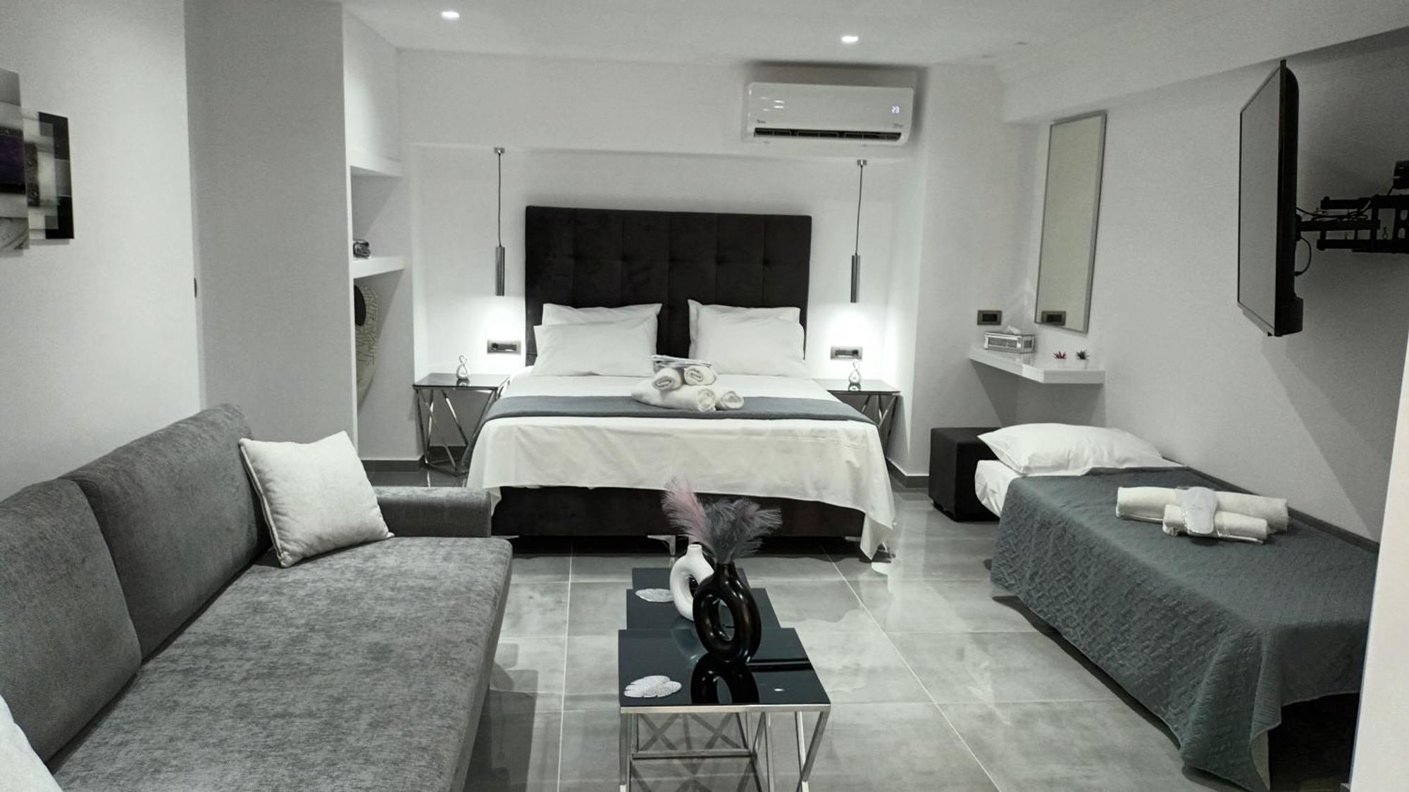Km Luxury Apart Downtown Heraklion  Exterior photo